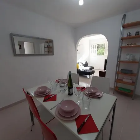 2 Bed 10min Walk To