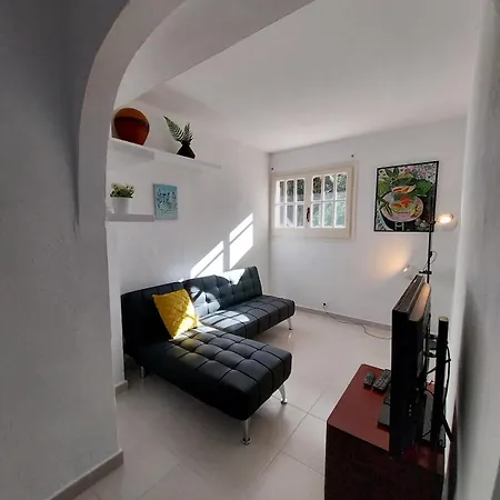 Apartman 2 Bed 10min Walk To *