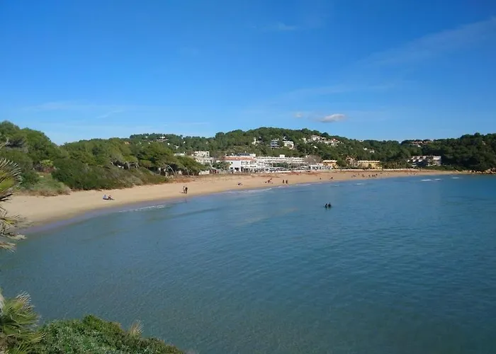 2 Bed 10min Walk To Apartman Tarragona