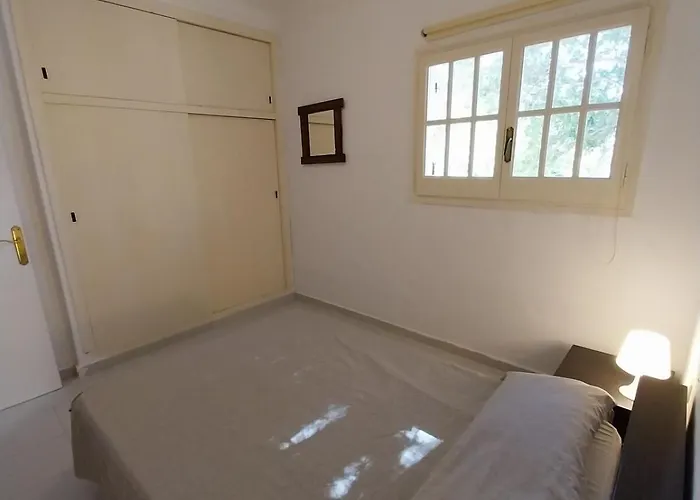 2 Bed 10min Walk To * Tarragona